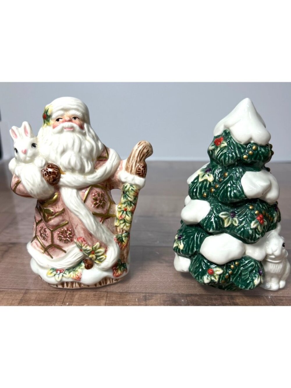 Fitz & Flyod Santa & Tree Ceramic Salt & Pepper Shakers Handcrafted Classic